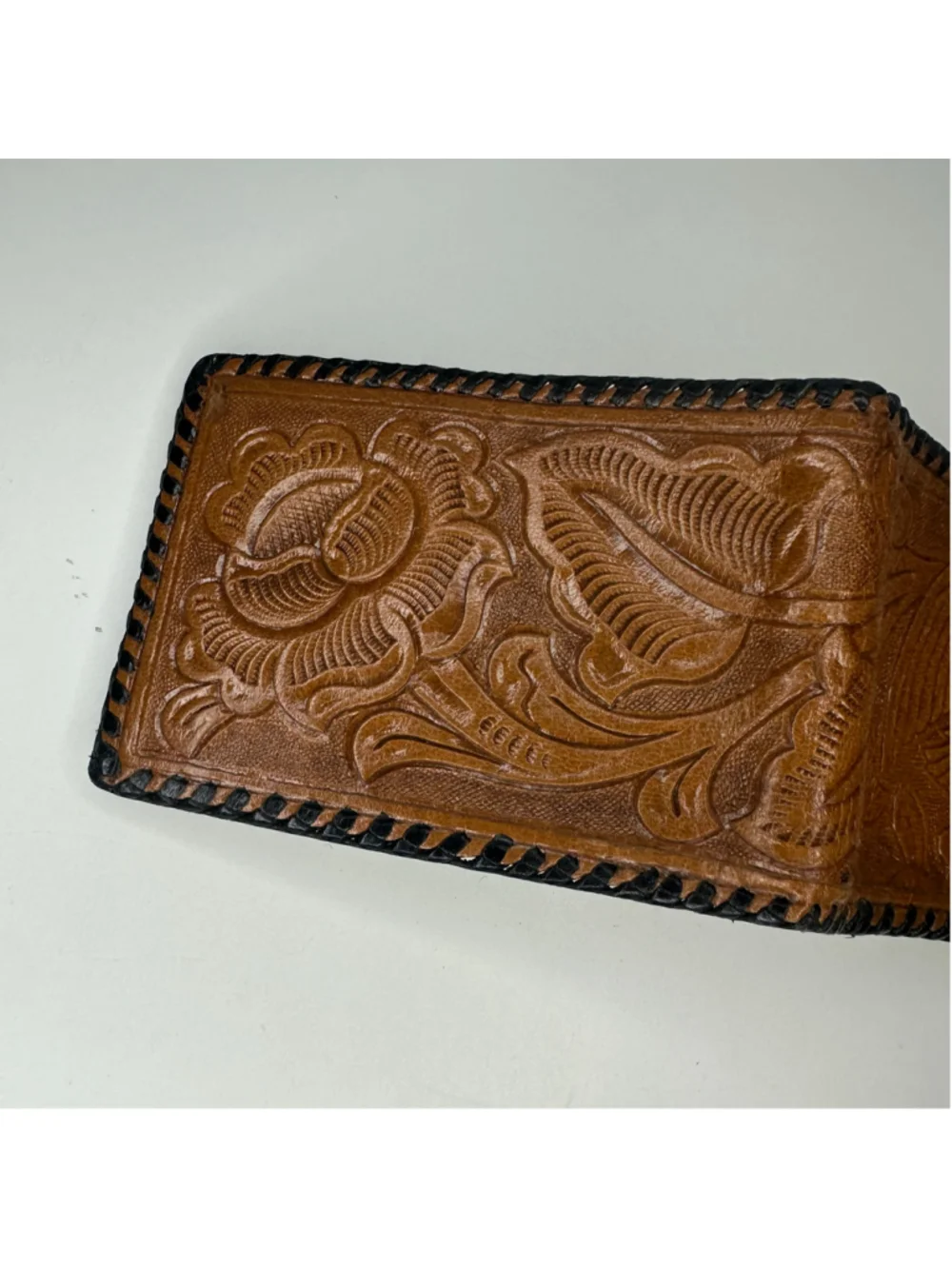 Vintage New Men's Brown Tooled Leather Wallet with Floral & Eagle Bird Design
